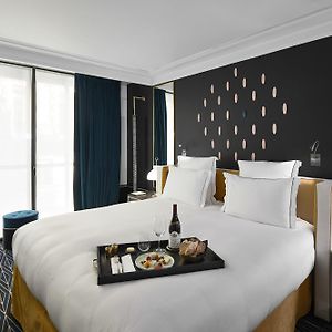 Kamer met een King Size Bed
